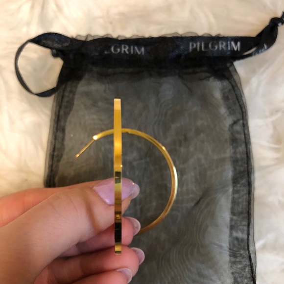 Big Gold Hoop Earrings - Picture 3 of 4